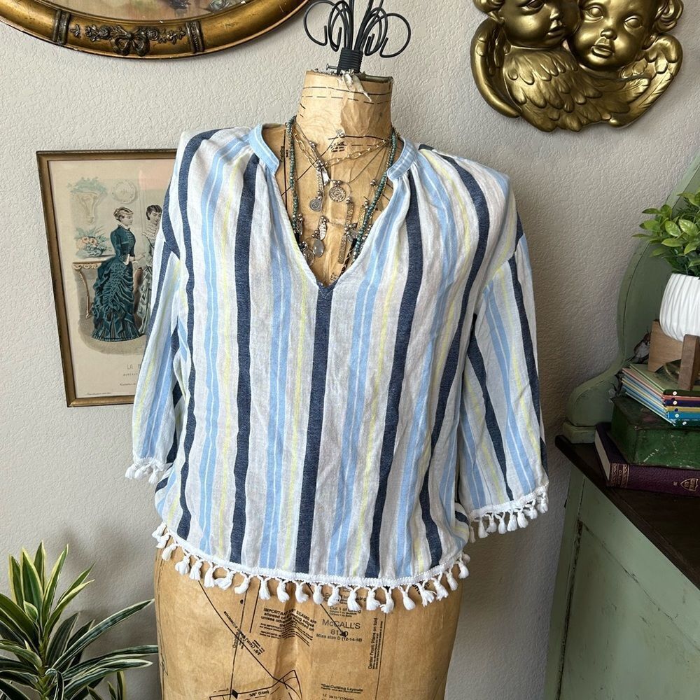 Vince Camuto Blue White Yellow Stripe Tassel Hem V Neck‎ Blouse Sz XS Vacation